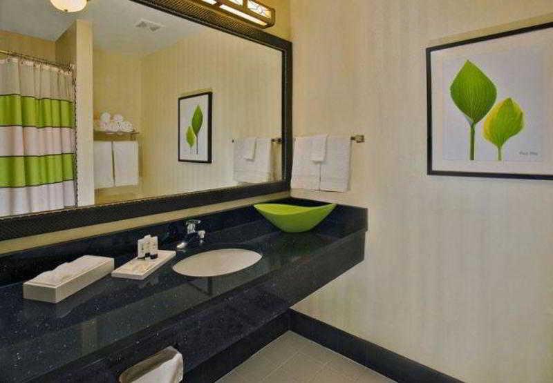 Fairfield Inn And Suites By Marriott Oklahoma City Airport Екстер'єр фото
